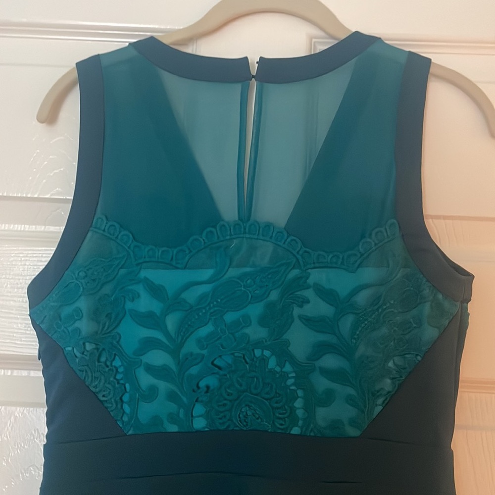 Adelyn Rae Dress - Picture 6 of 6